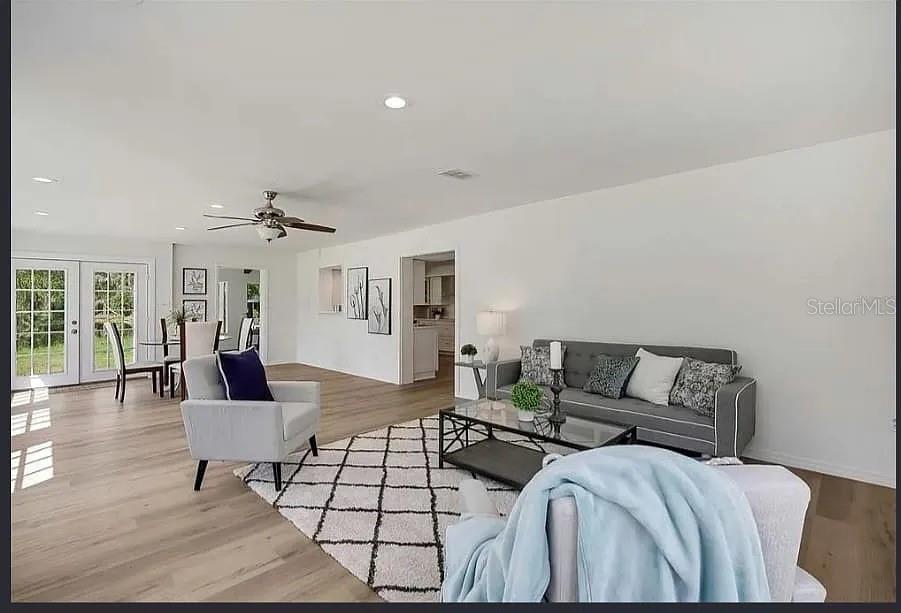 Image 5 of 49 For 19003 Cedar Lane