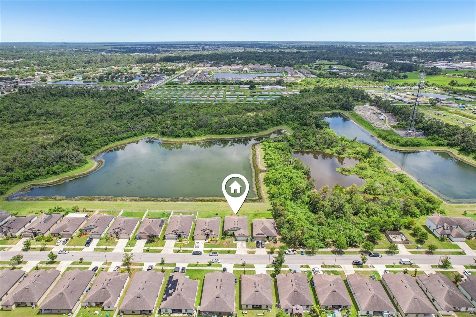 Image 36 of 45 For 636 Chatham Walk Drive