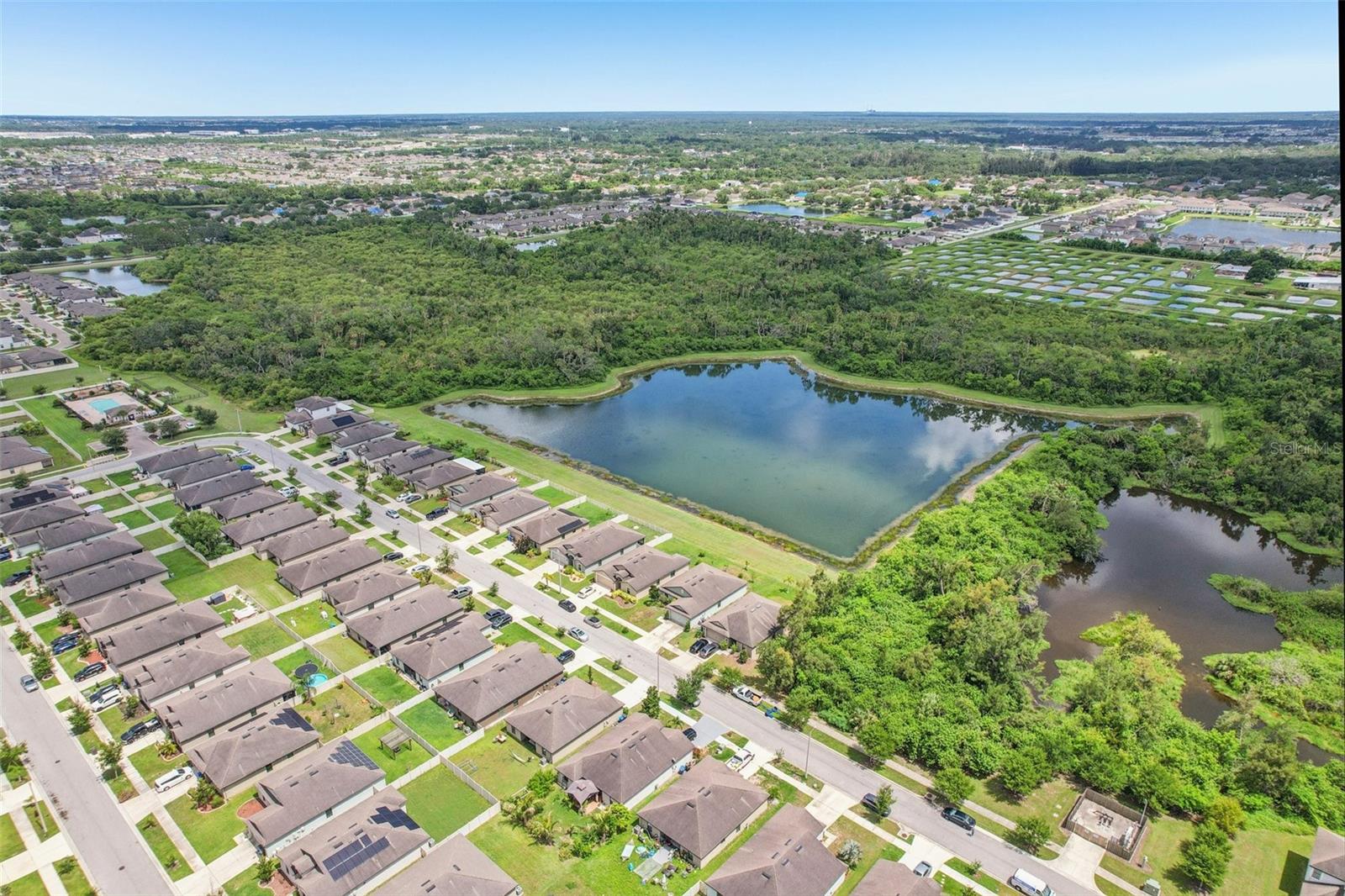 Image 37 of 45 For 636 Chatham Walk Drive