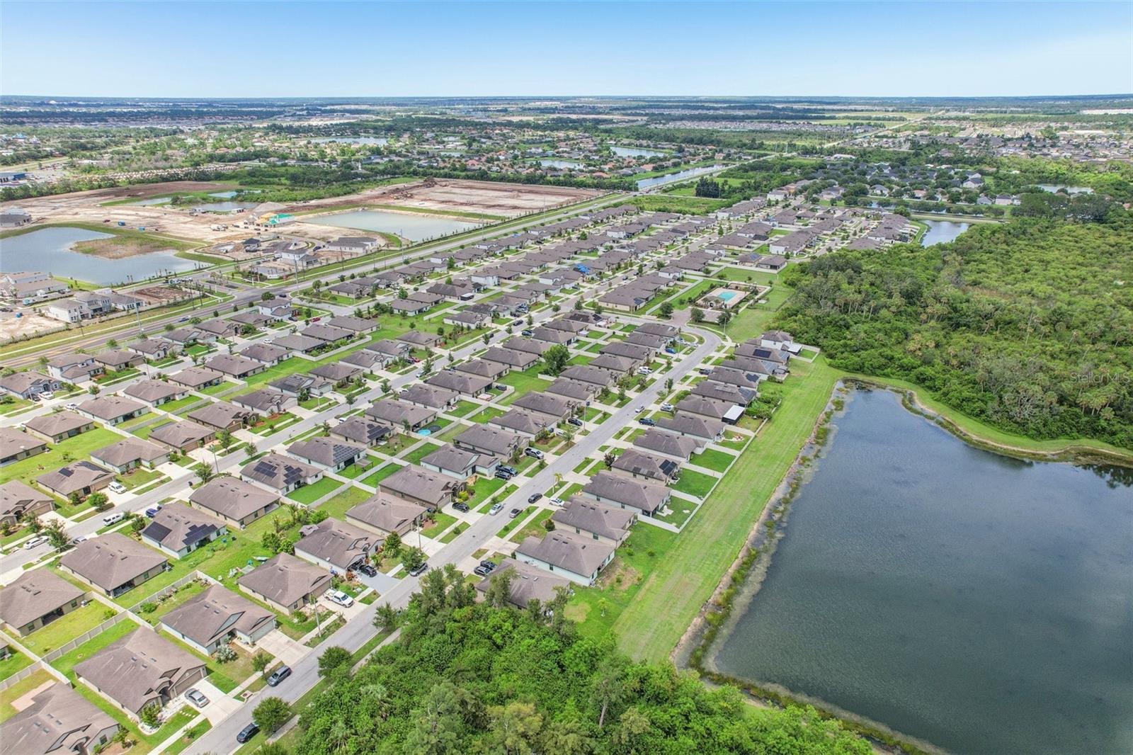 Image 38 of 45 For 636 Chatham Walk Drive