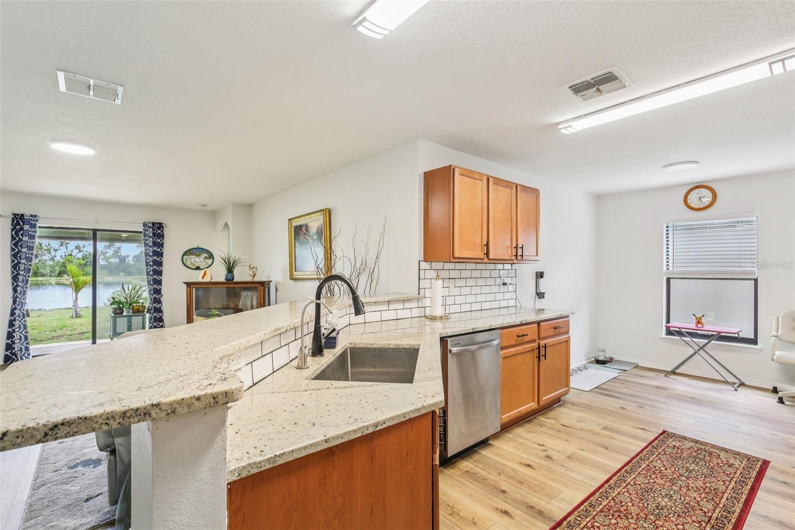 Image 8 of 45 For 636 Chatham Walk Drive