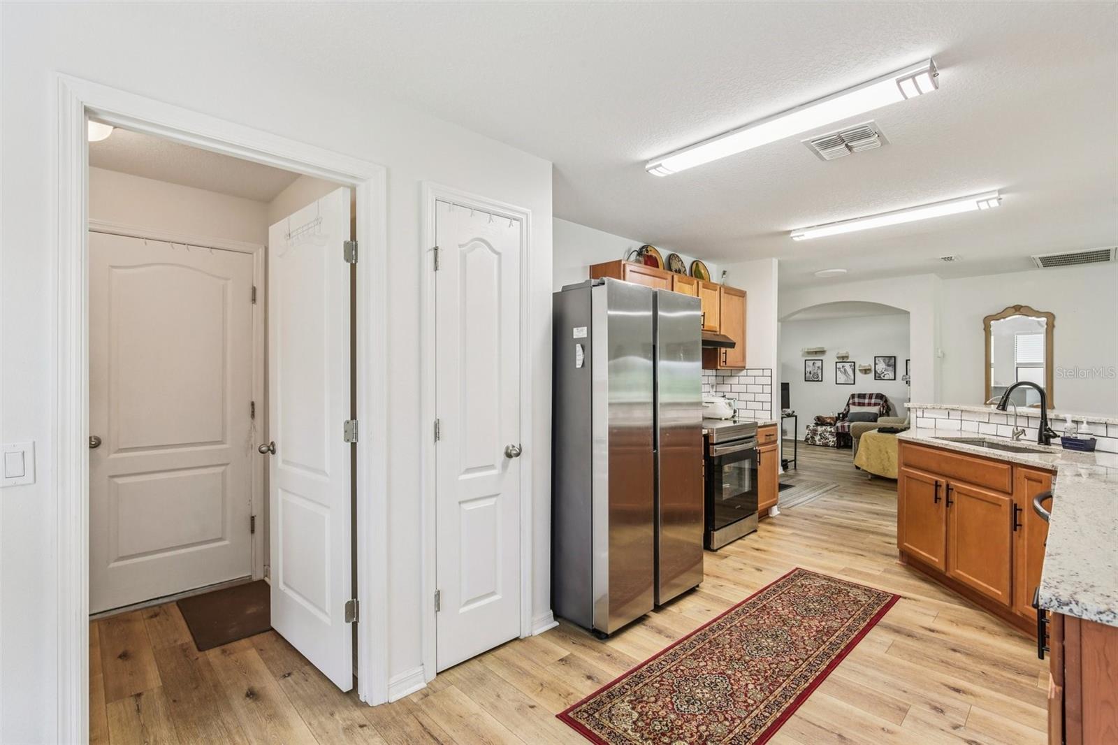 Image 9 of 45 For 636 Chatham Walk Drive