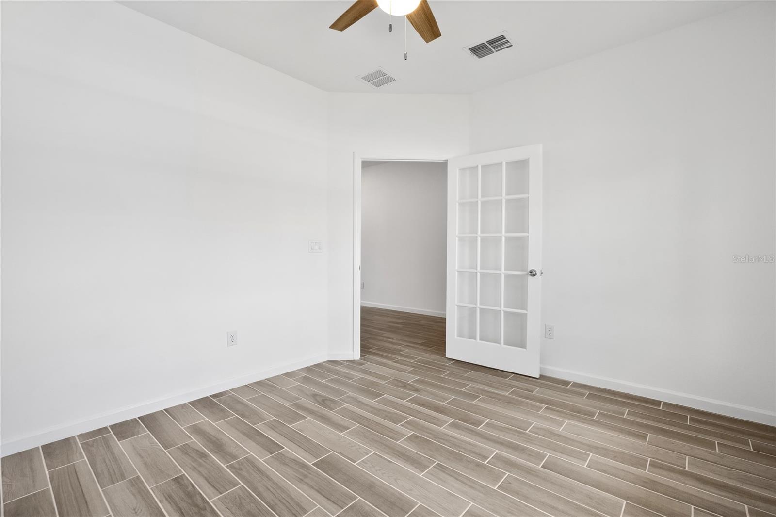 Image 12 of 51 For 9326 57th Terrace