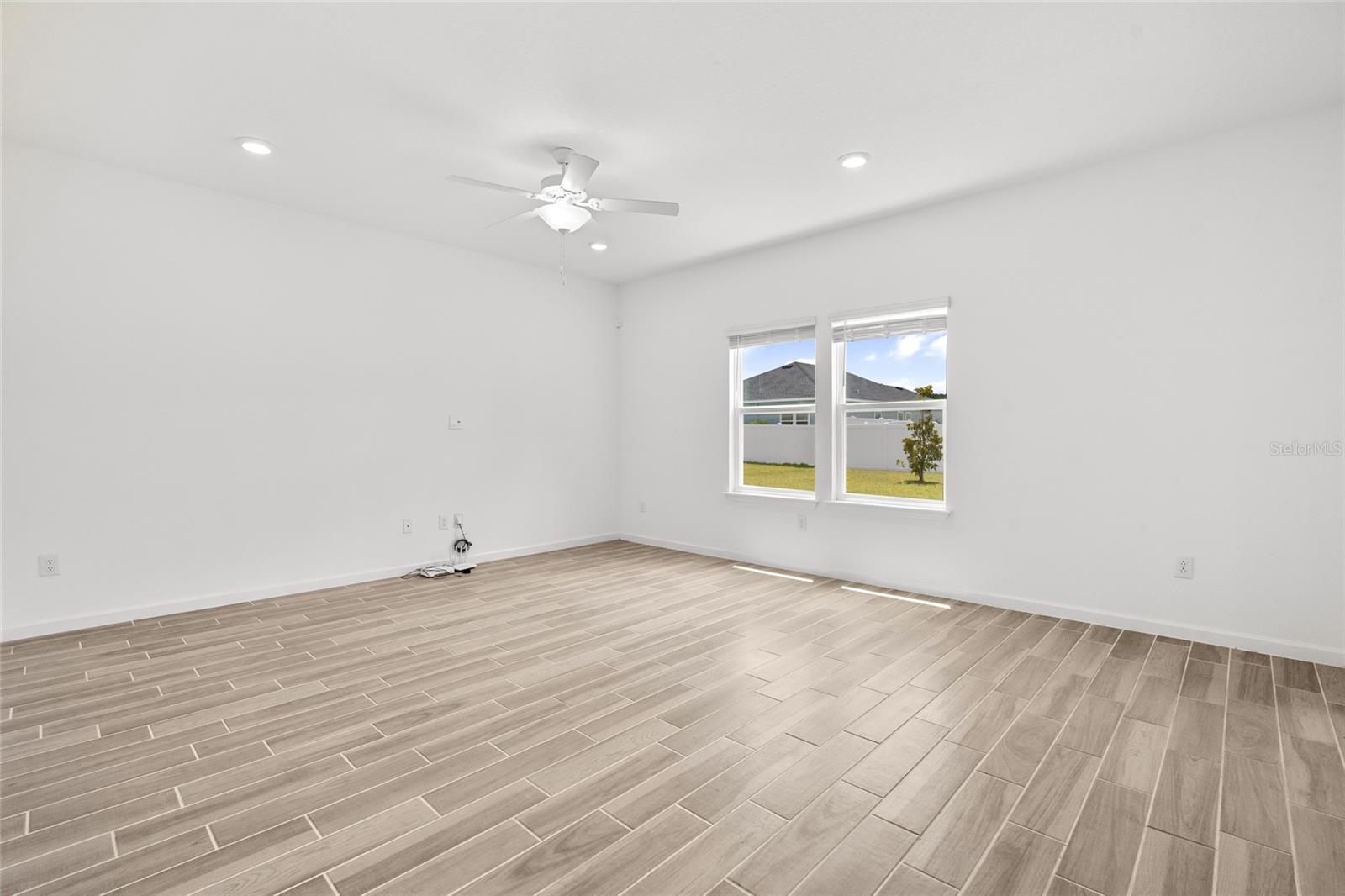 Image 14 of 51 For 9326 57th Terrace