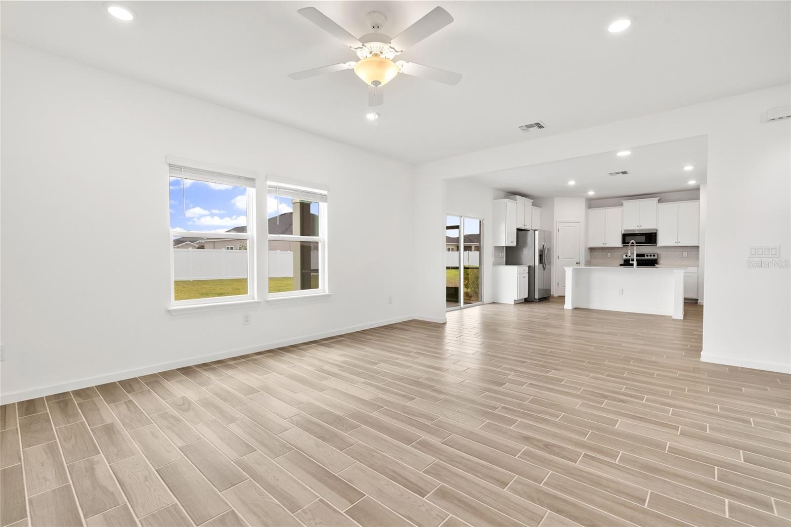 Image 15 of 51 For 9326 57th Terrace