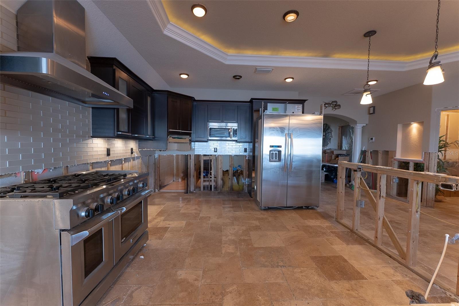 Image 10 of 43 For 487 Harbor Drive S
