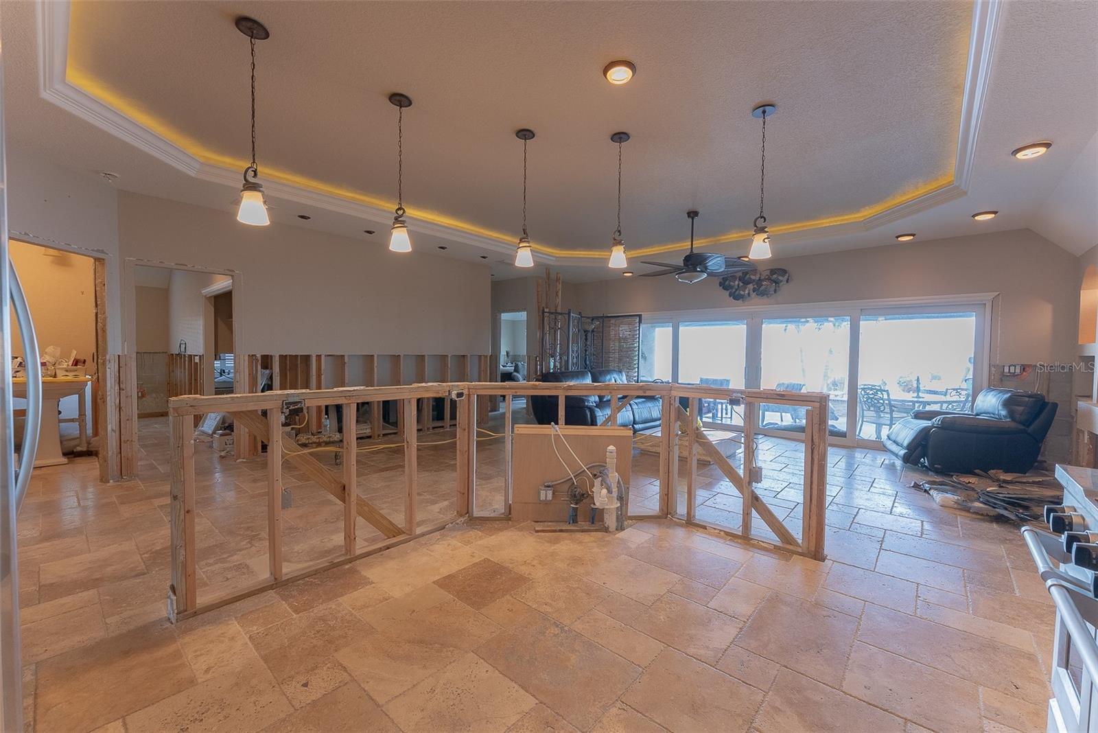 Image 12 of 43 For 487 Harbor Drive S
