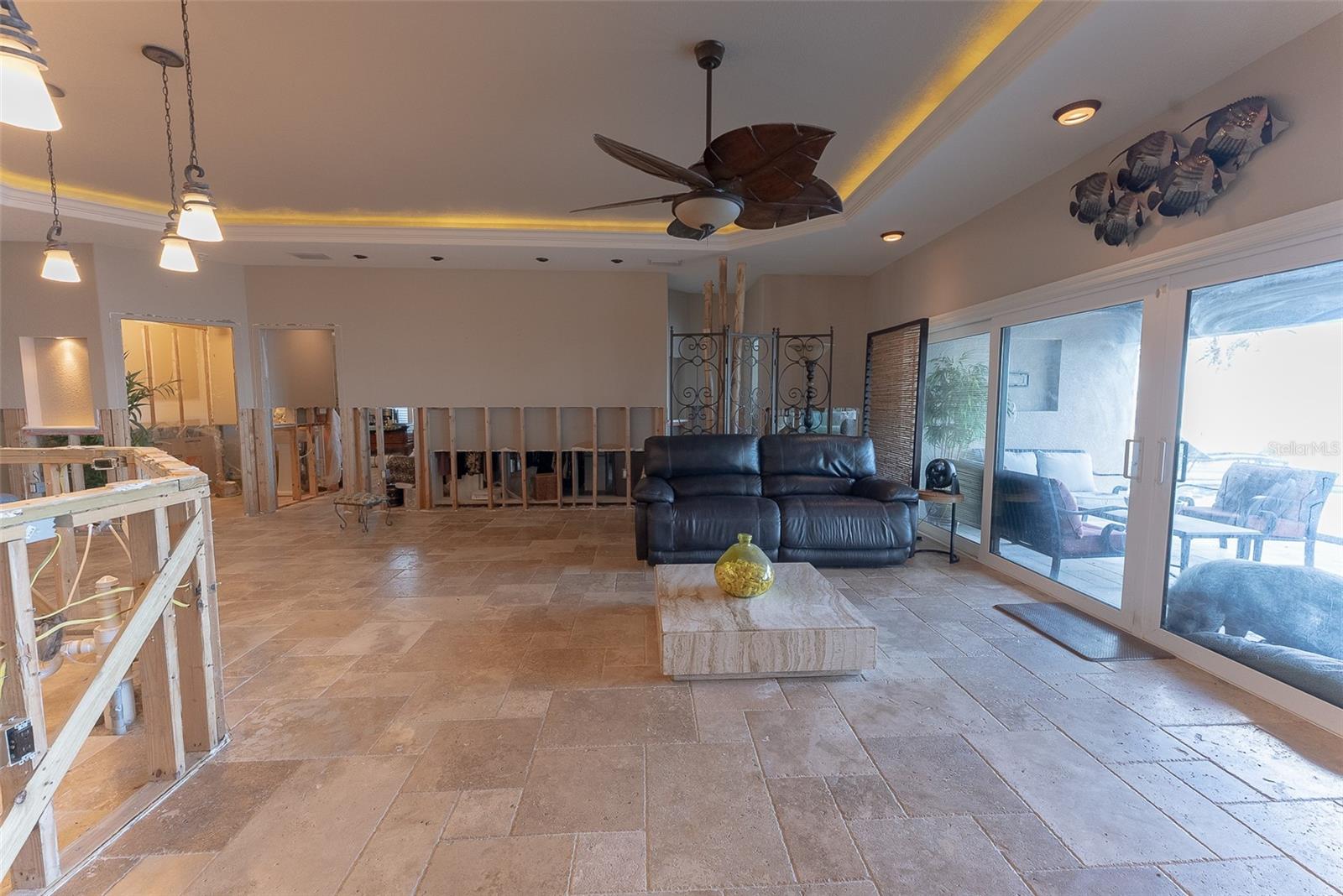 Image 13 of 43 For 487 Harbor Drive S