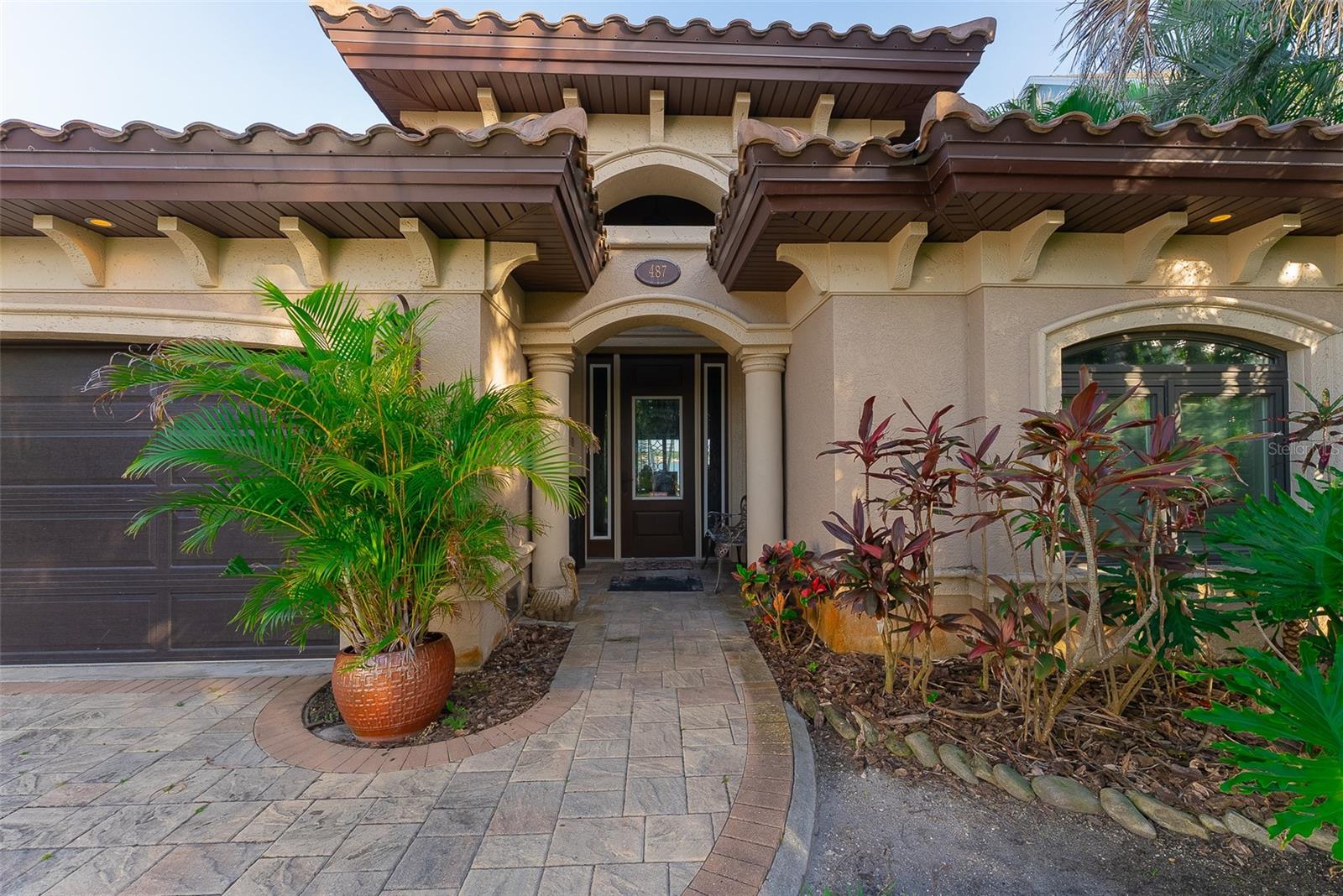 Image 42 of 43 For 487 Harbor Drive S