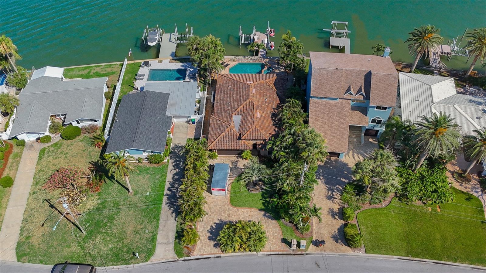 Image 6 of 43 For 487 Harbor Drive S