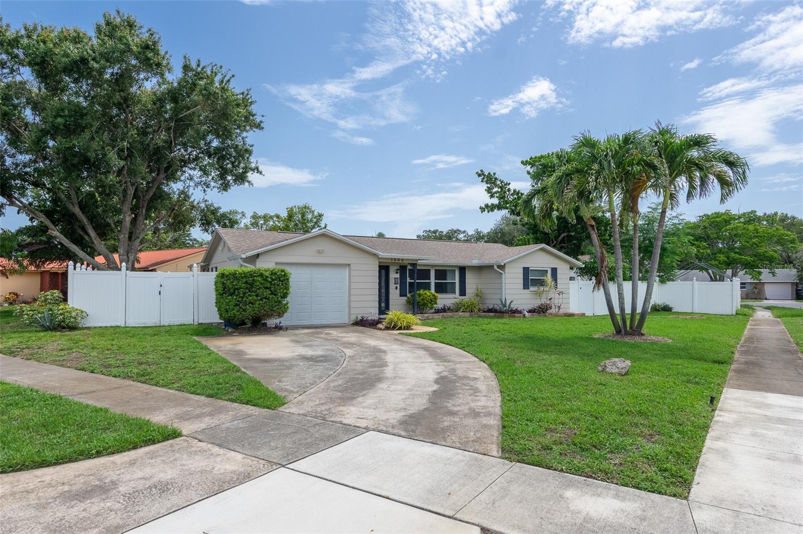 Details for 1806 11th Street Sw, LARGO, FL 33778