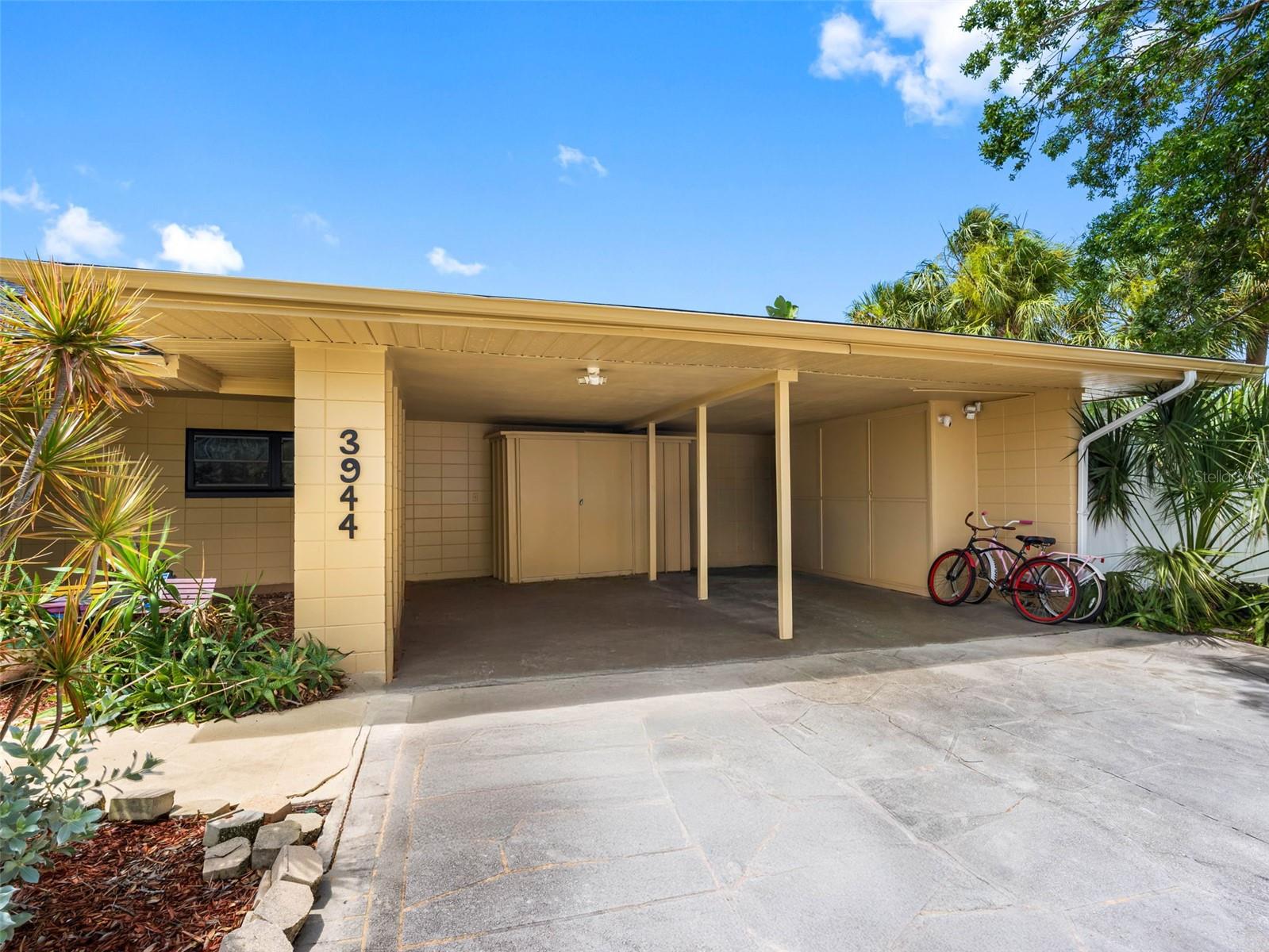 Image 50 of 79 For 3944 49th Avenue S