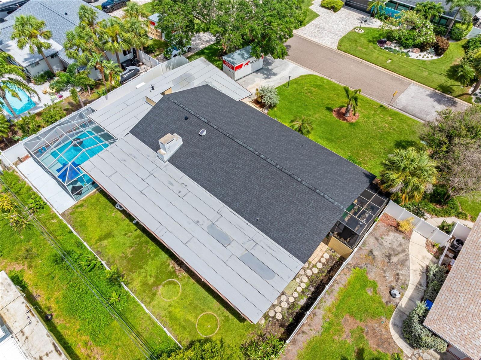 Image 65 of 79 For 3944 49th Avenue S