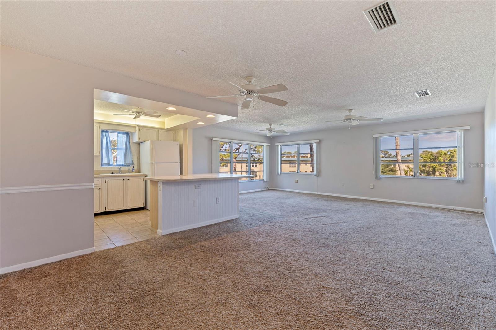 Image 10 of 30 For 5725 80th Street N 301