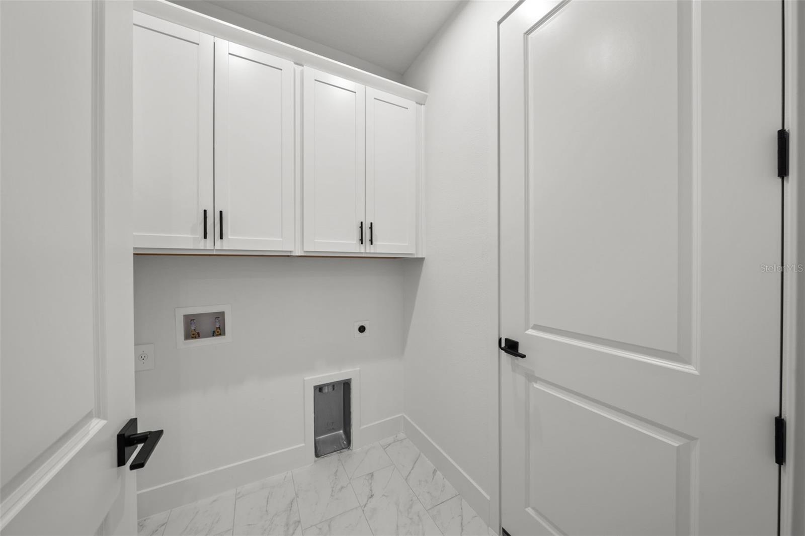 Image 22 of 43 For 3778 Maxwell Park Drive