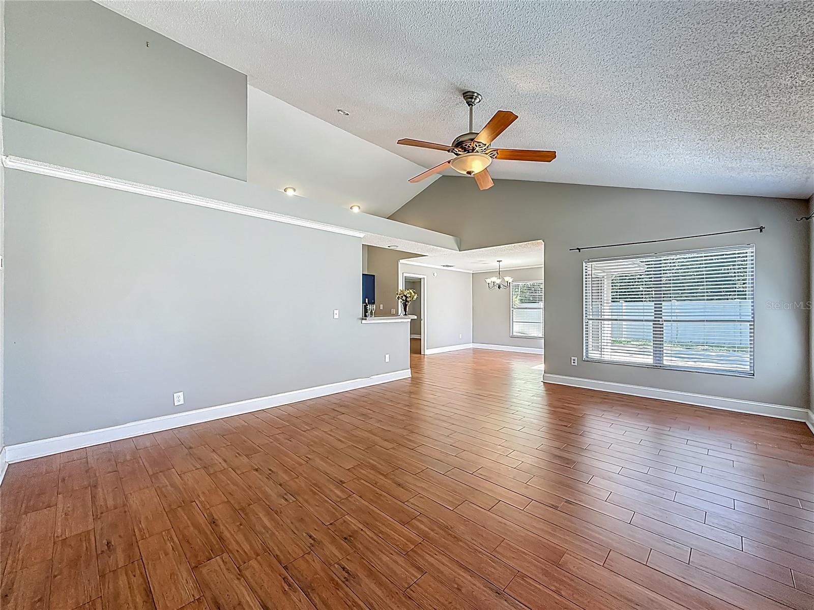 Image 9 of 32 For 6001 Lemon Tree Ct