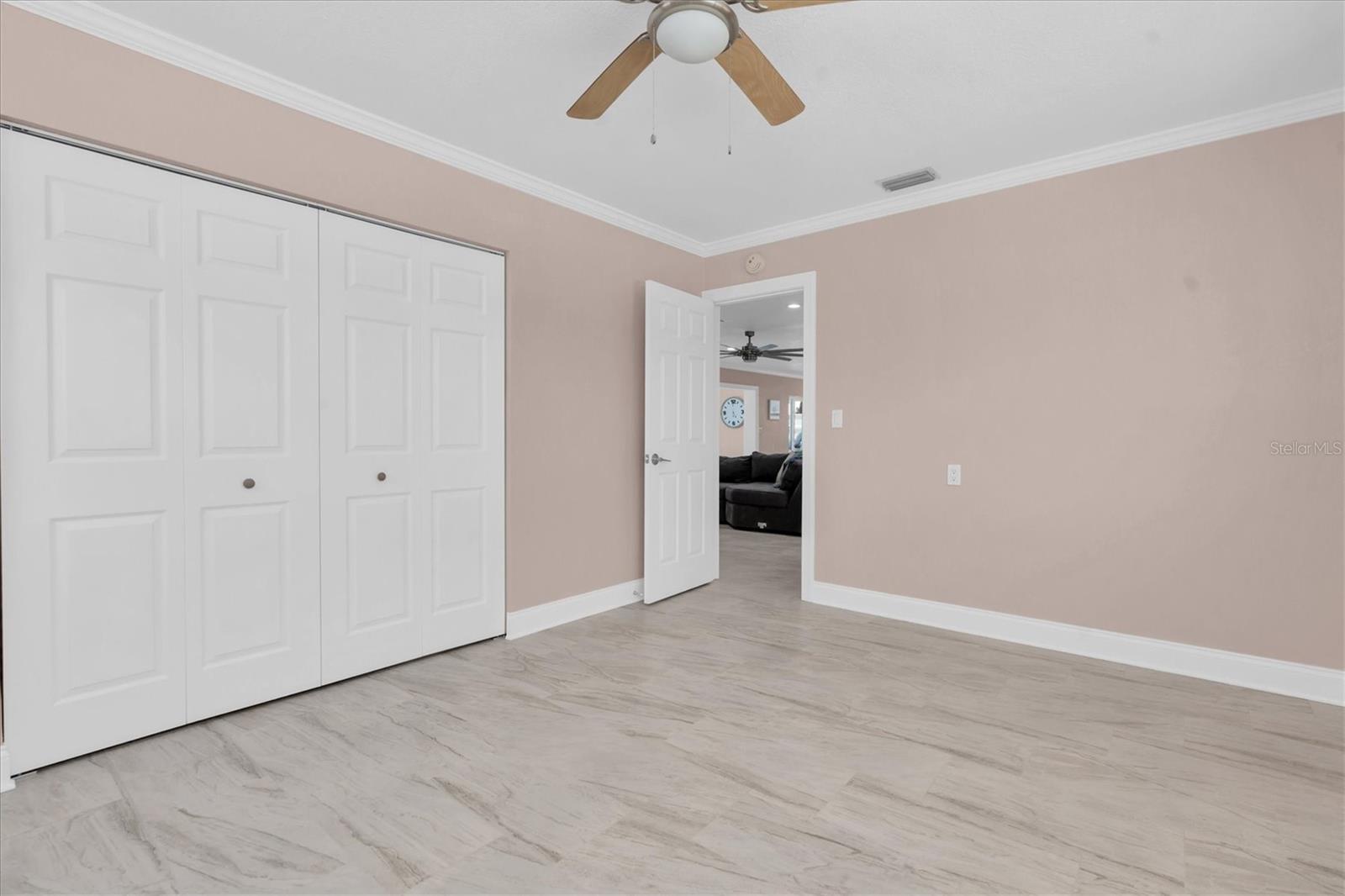 Image 51 of 75 For 538 Crystal Drive