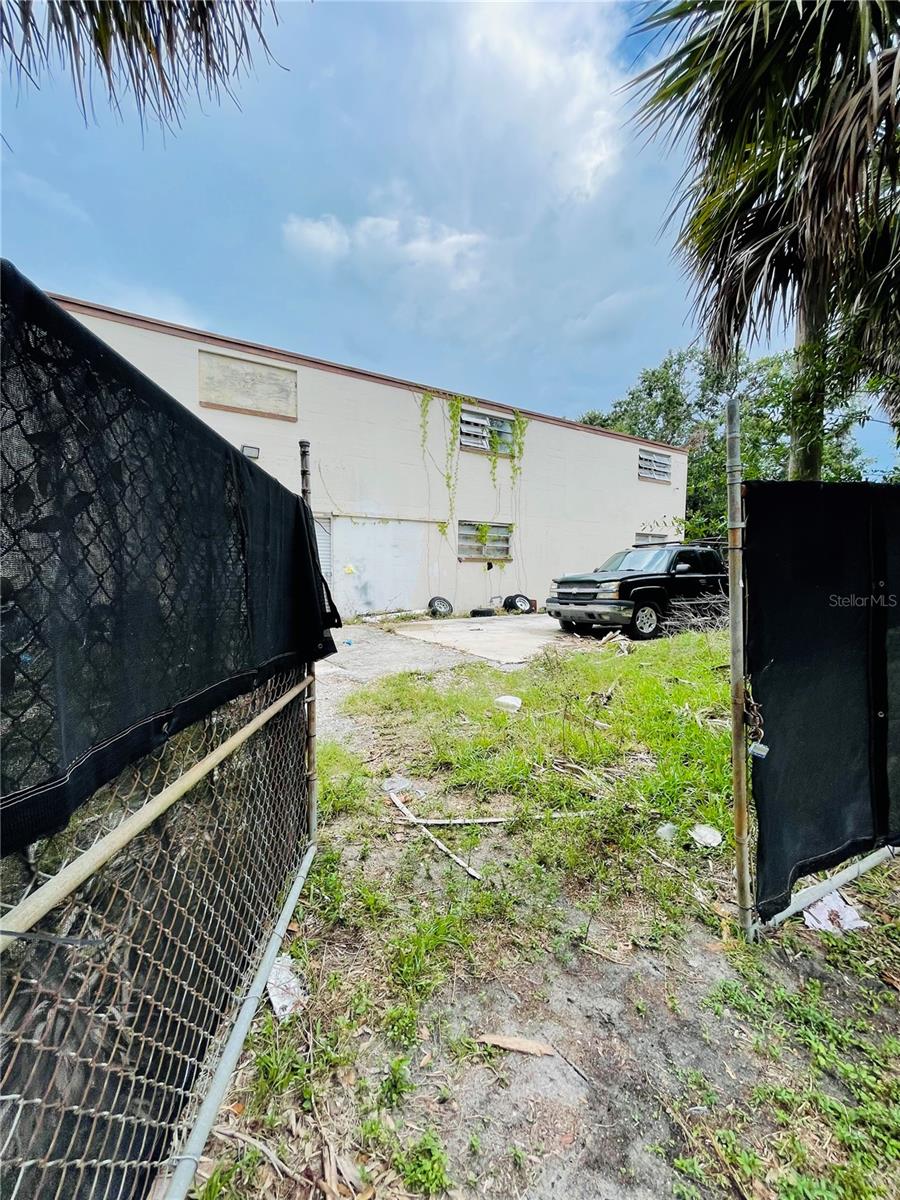 Image 2 of 11 For 4214 Virginia Avenue