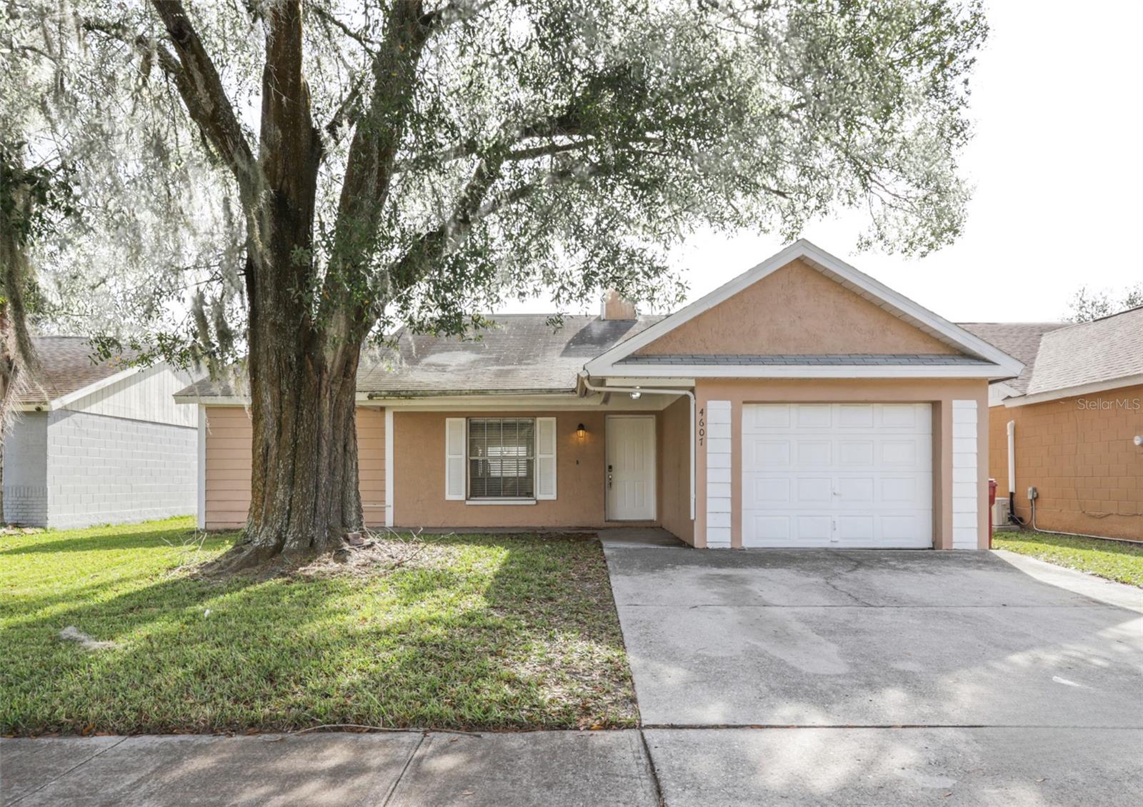 Details for 4607 Country Hills Court, PLANT CITY, FL 33566
