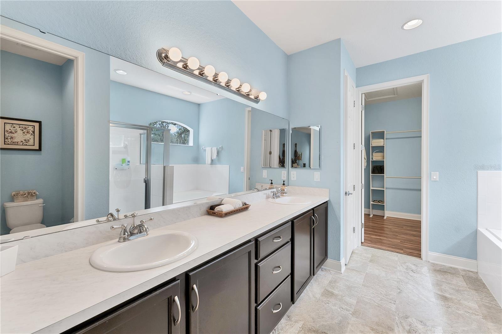 Image 18 of 28 For 7809 114th Avenue