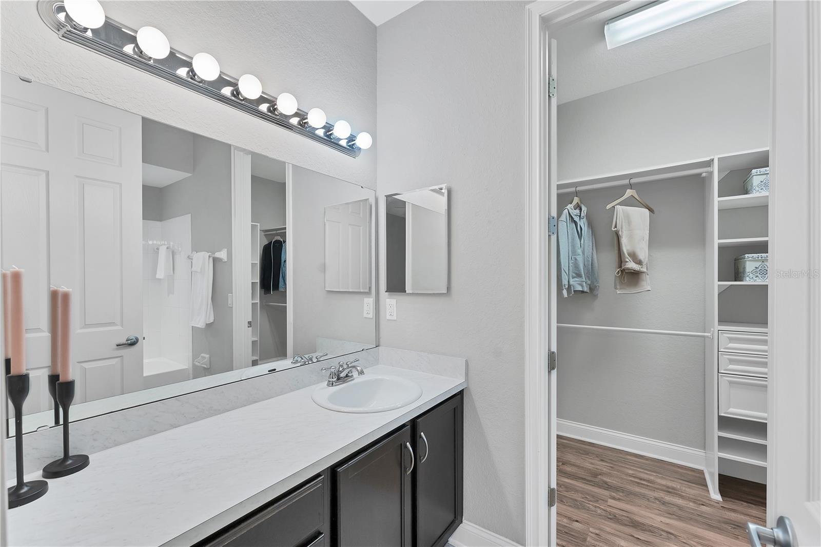 Image 22 of 28 For 7809 114th Avenue
