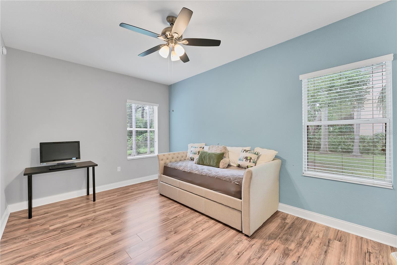 Image 24 of 28 For 7809 114th Avenue