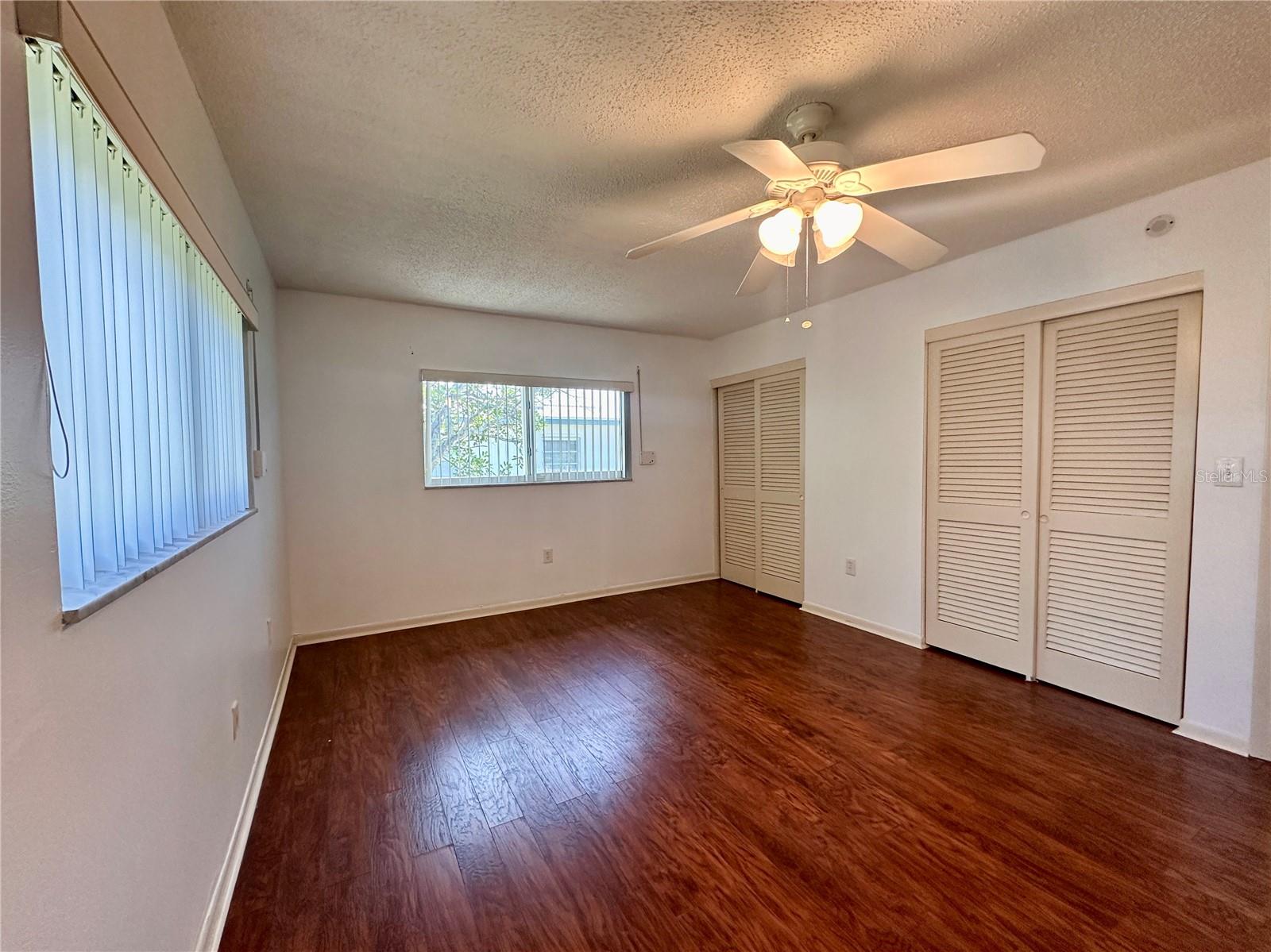Listing photo id 3 for 5390 Magnolia Trail N