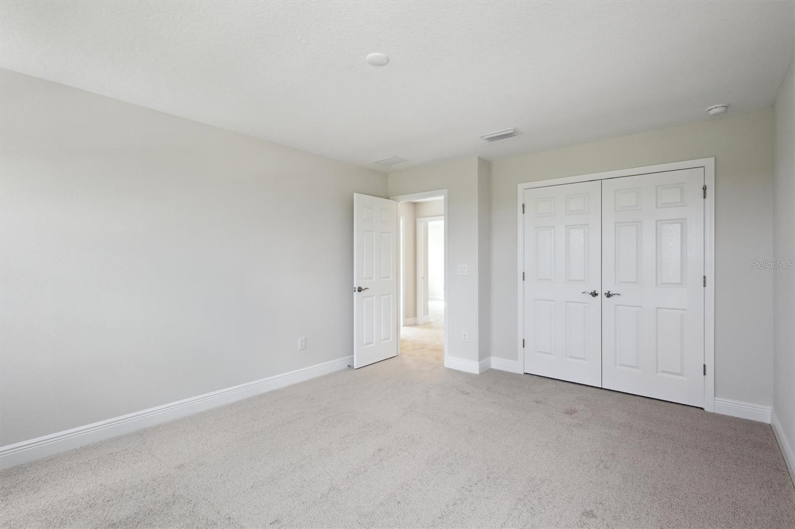 Image 28 of 39 For 12758 Oak Hill Way