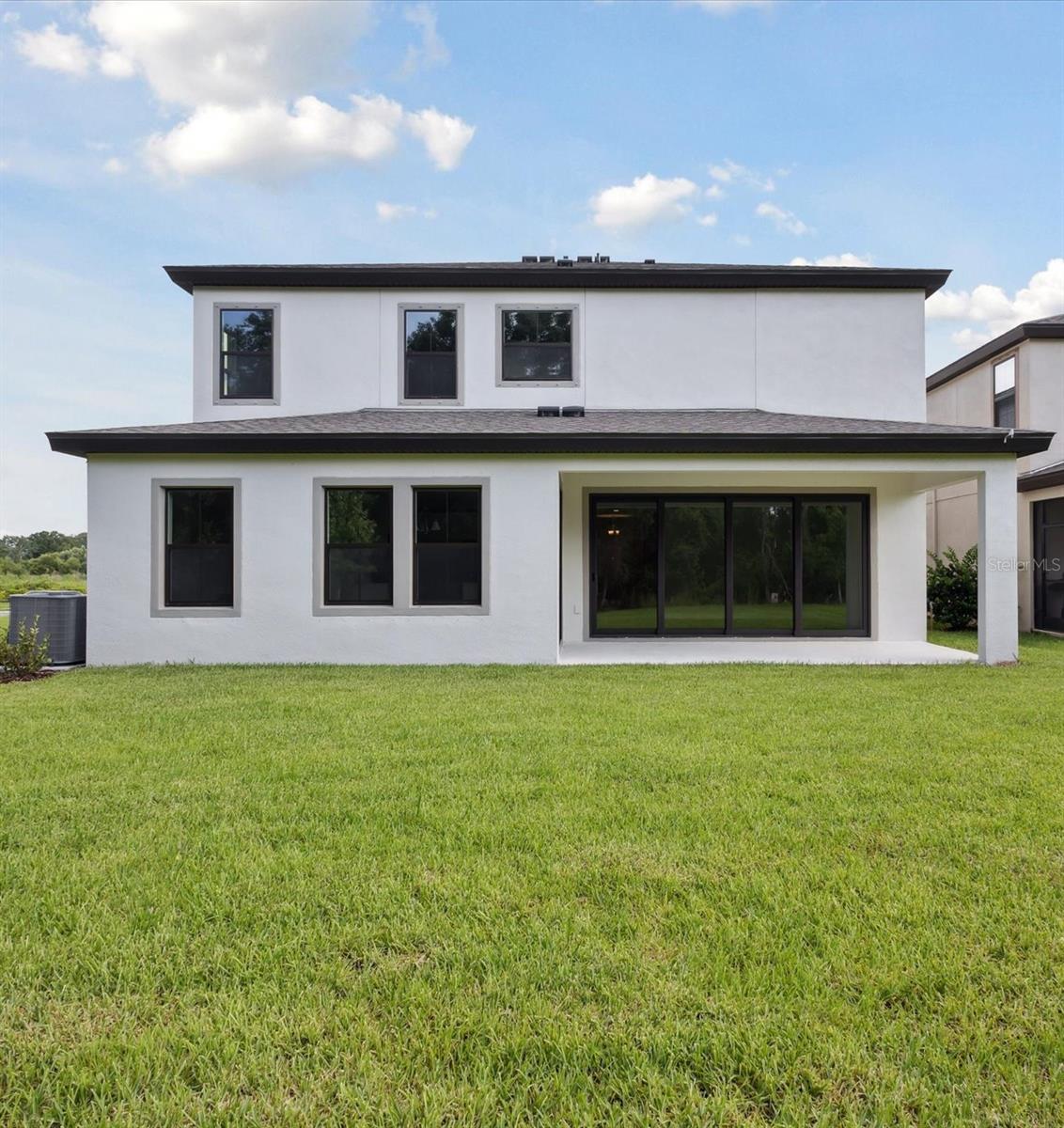 Image 33 of 39 For 12758 Oak Hill Way
