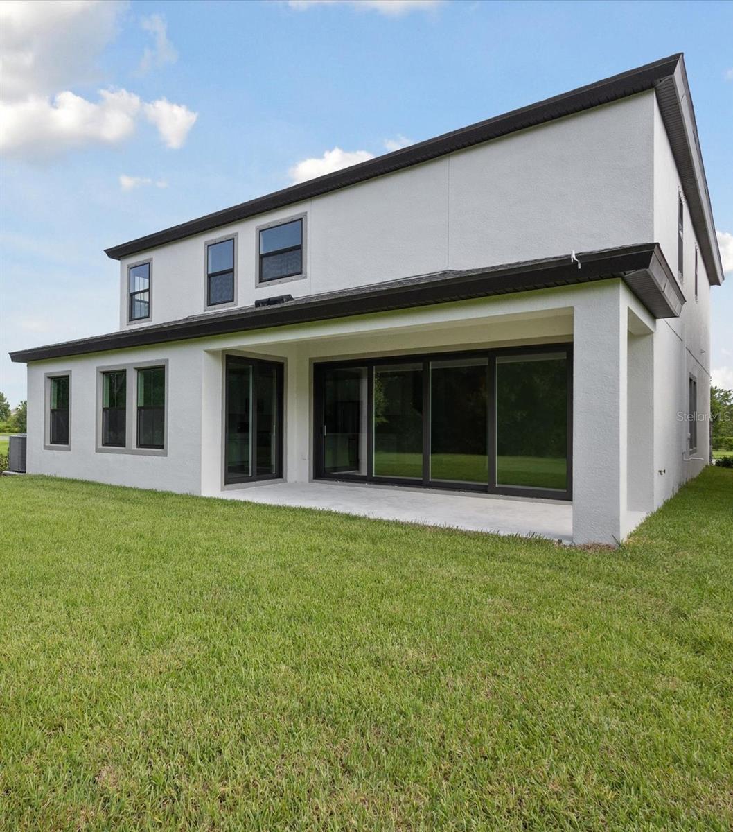 Image 34 of 39 For 12758 Oak Hill Way