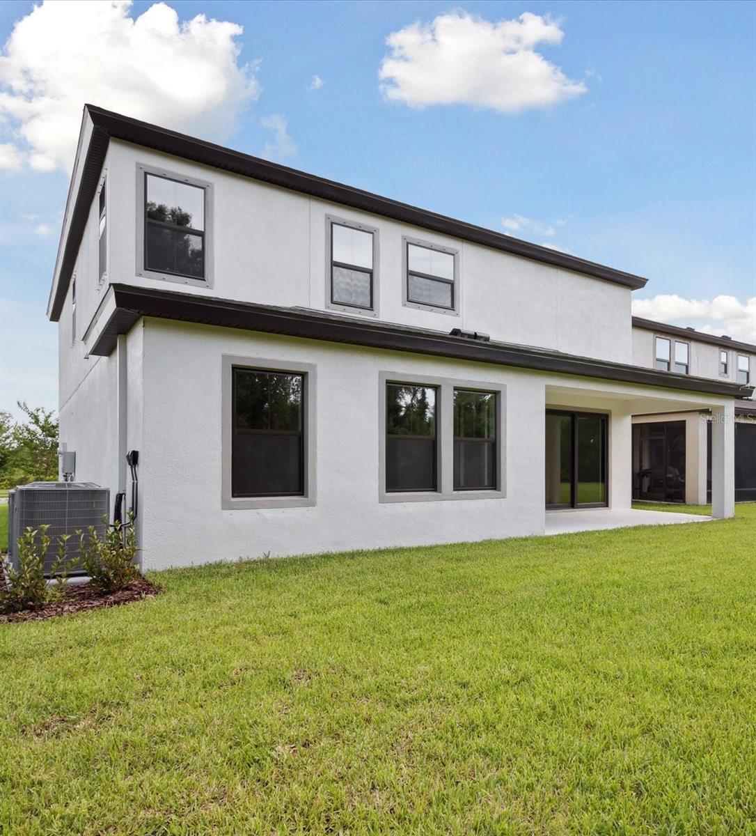 Image 35 of 39 For 12758 Oak Hill Way