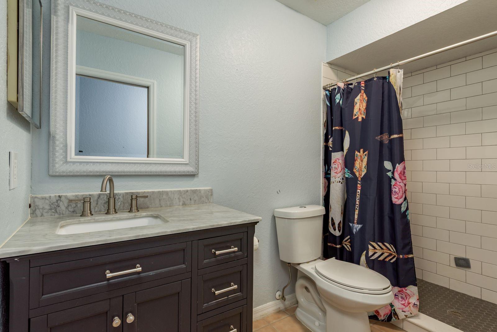 Image 25 of 53 For 9660 Tara Cay Court 38