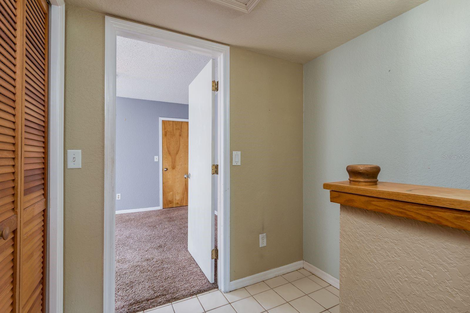 Image 27 of 53 For 9660 Tara Cay Court 38