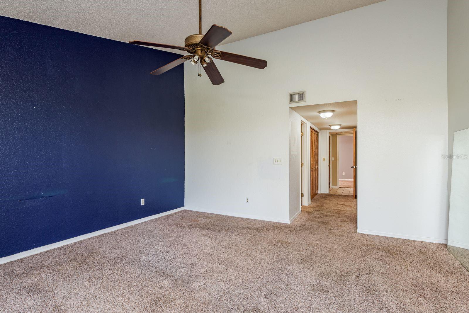 Image 30 of 53 For 9660 Tara Cay Court 38