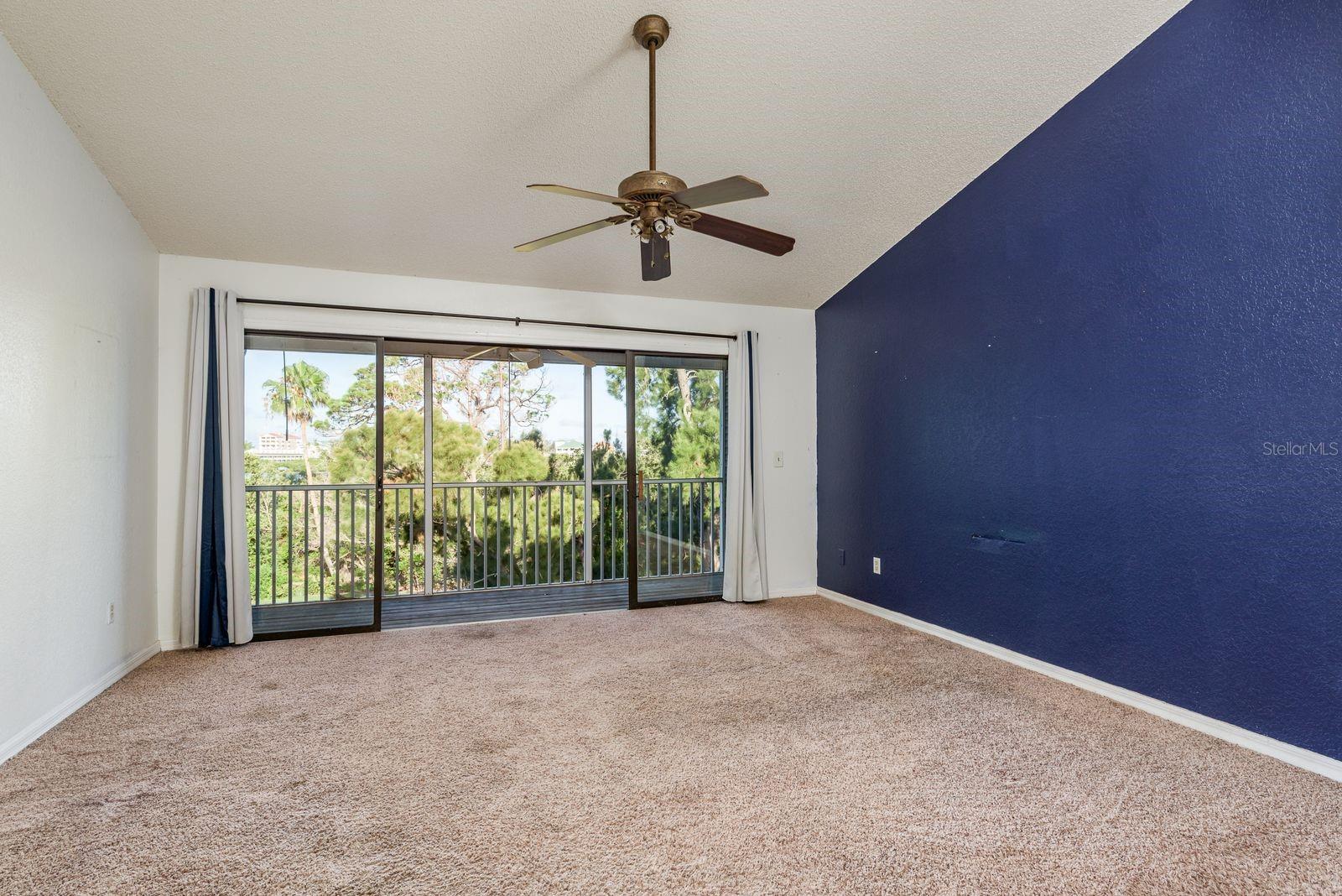 Image 31 of 53 For 9660 Tara Cay Court 38