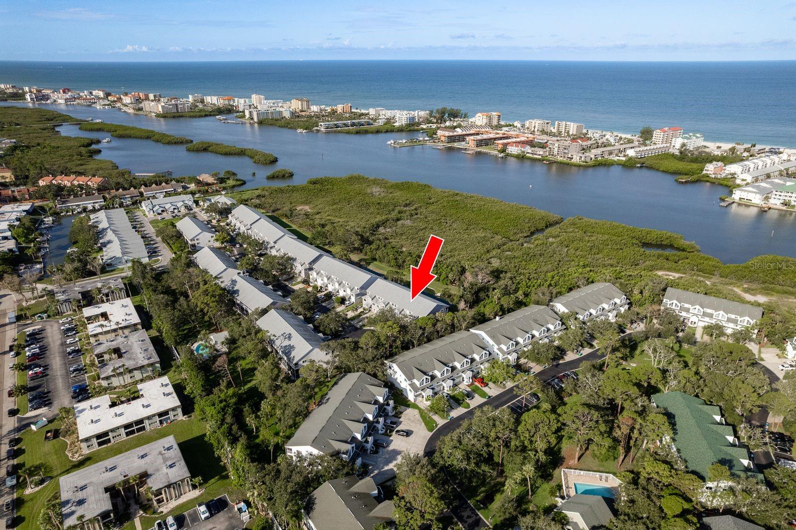 Image 46 of 53 For 9660 Tara Cay Court 38