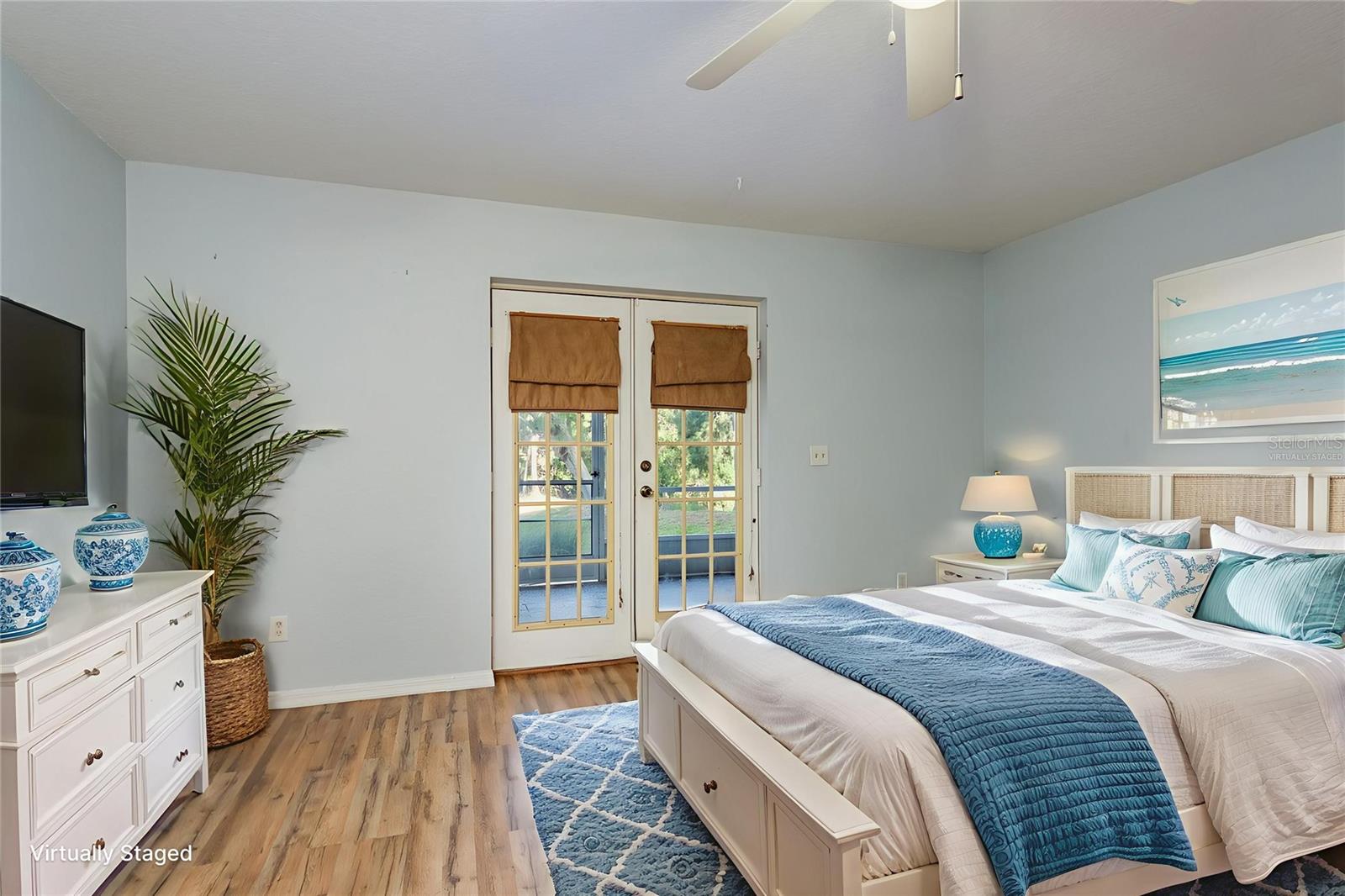 Image 6 of 53 For 9660 Tara Cay Court 38