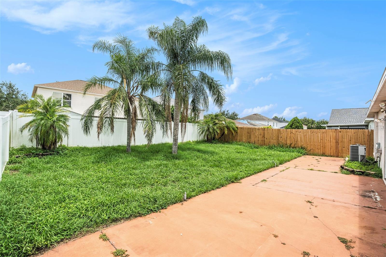 Image 31 of 41 For 10039 Creek Bluff Drive