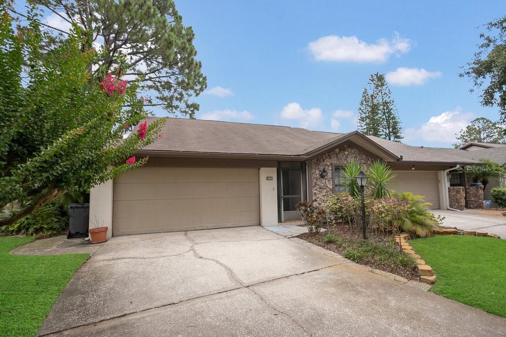 Image 3 of 36 For 3902 Shoreside Circle