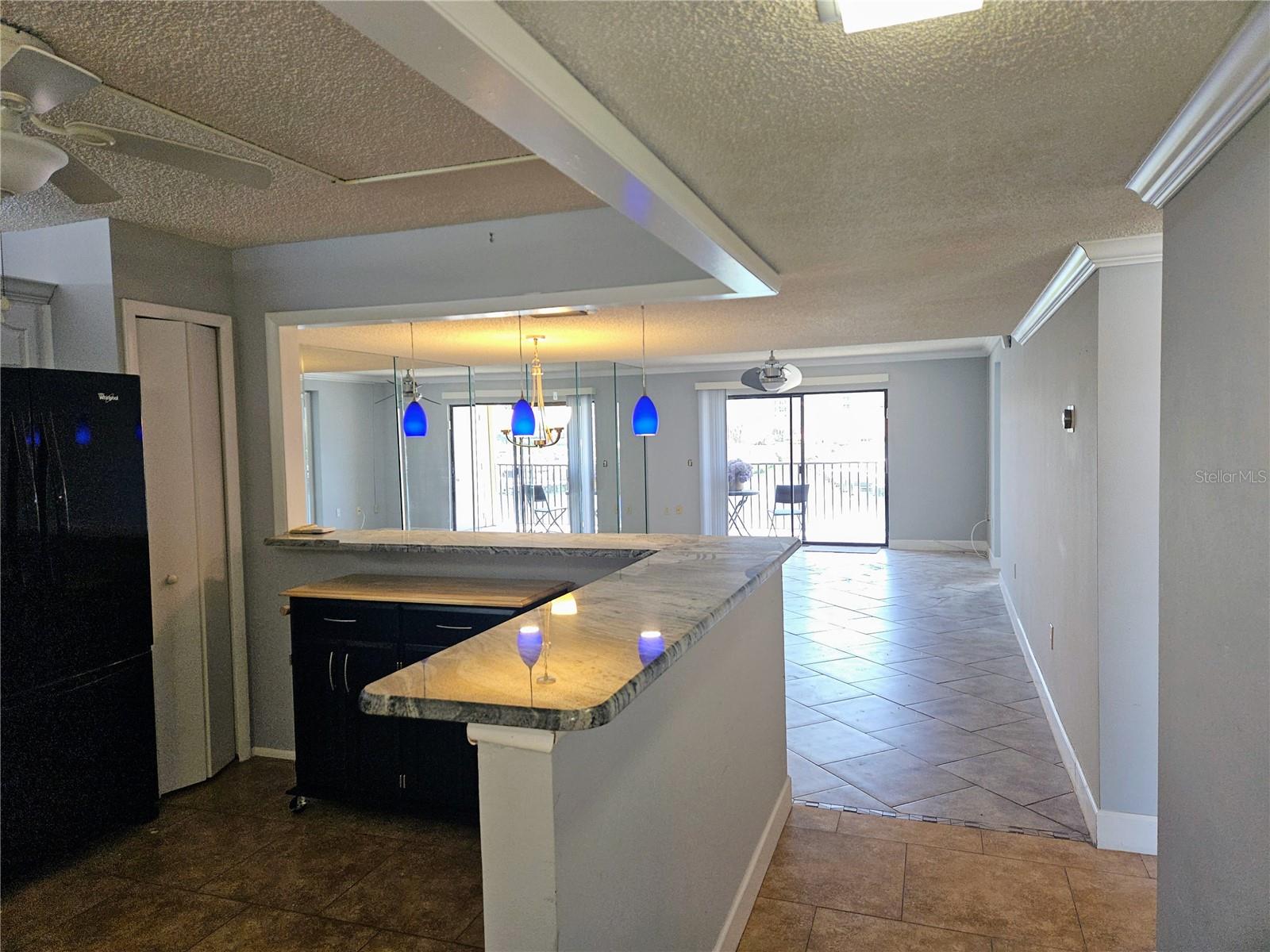 Image 4 of 52 For 7600 Sun Island Drive S 204