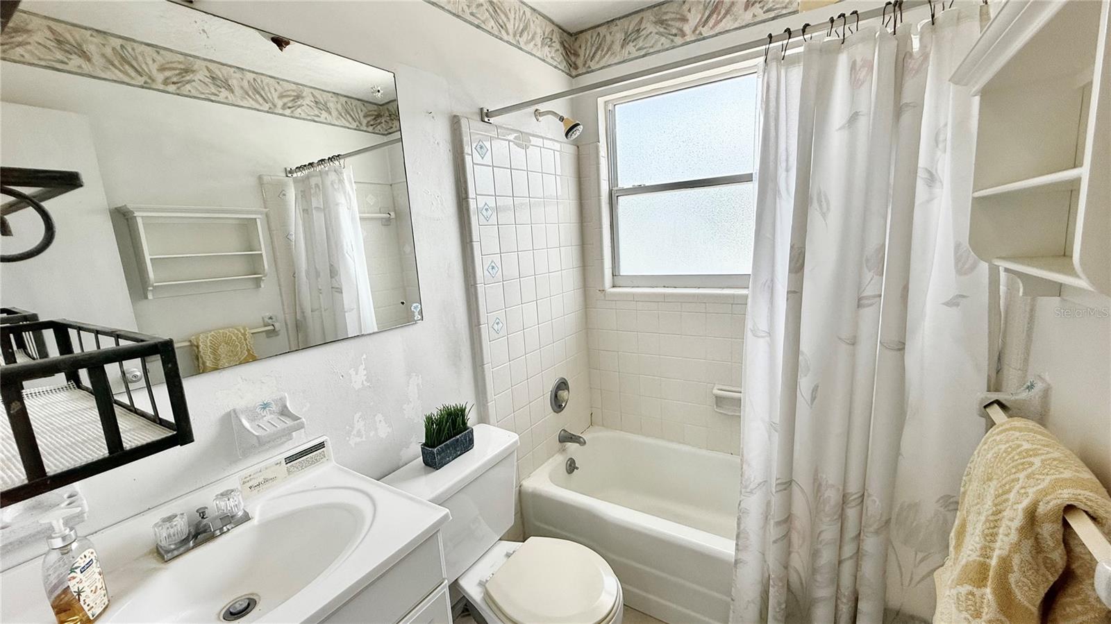 Image 9 of 20 For 416 73rd Avenue N 206