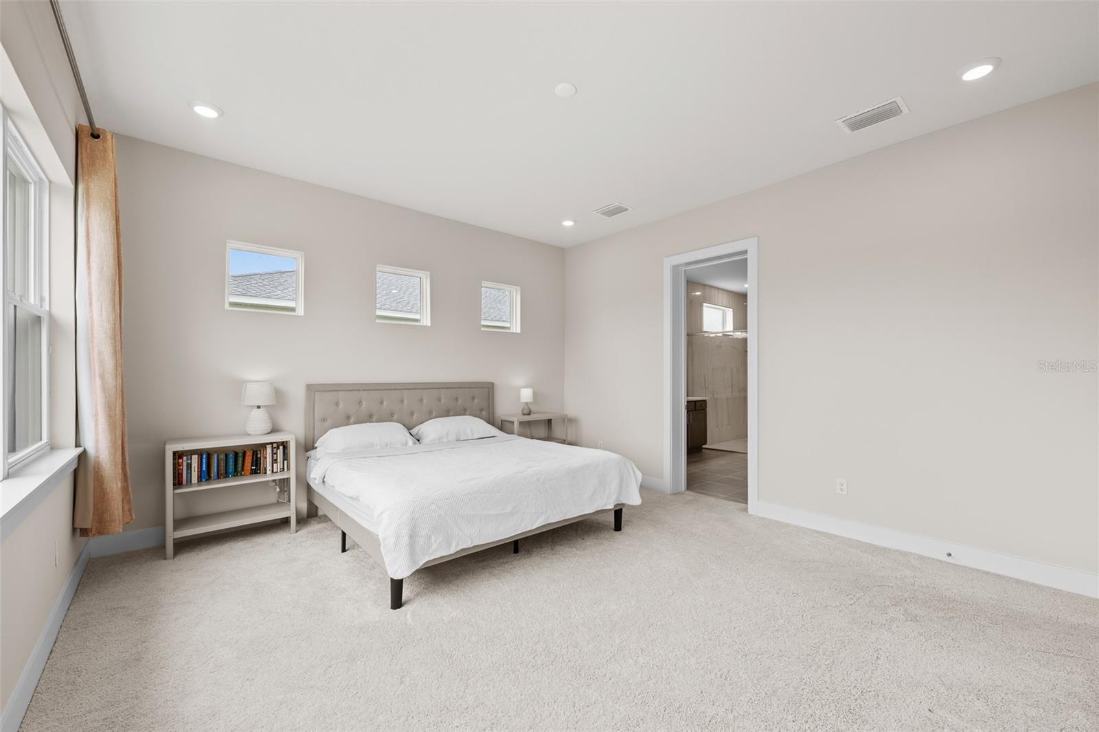 Image 12 of 40 For 8612 Ivy Stark Boulevard