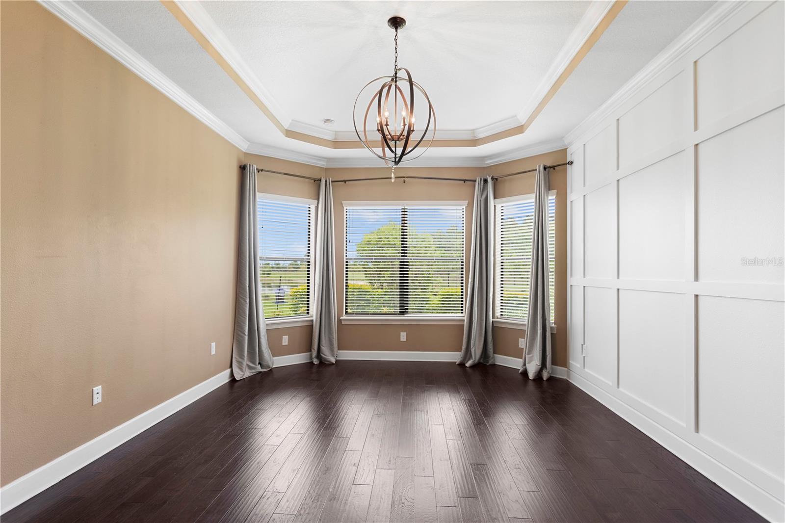 Image 16 of 43 For 3214 Forsythia Drive