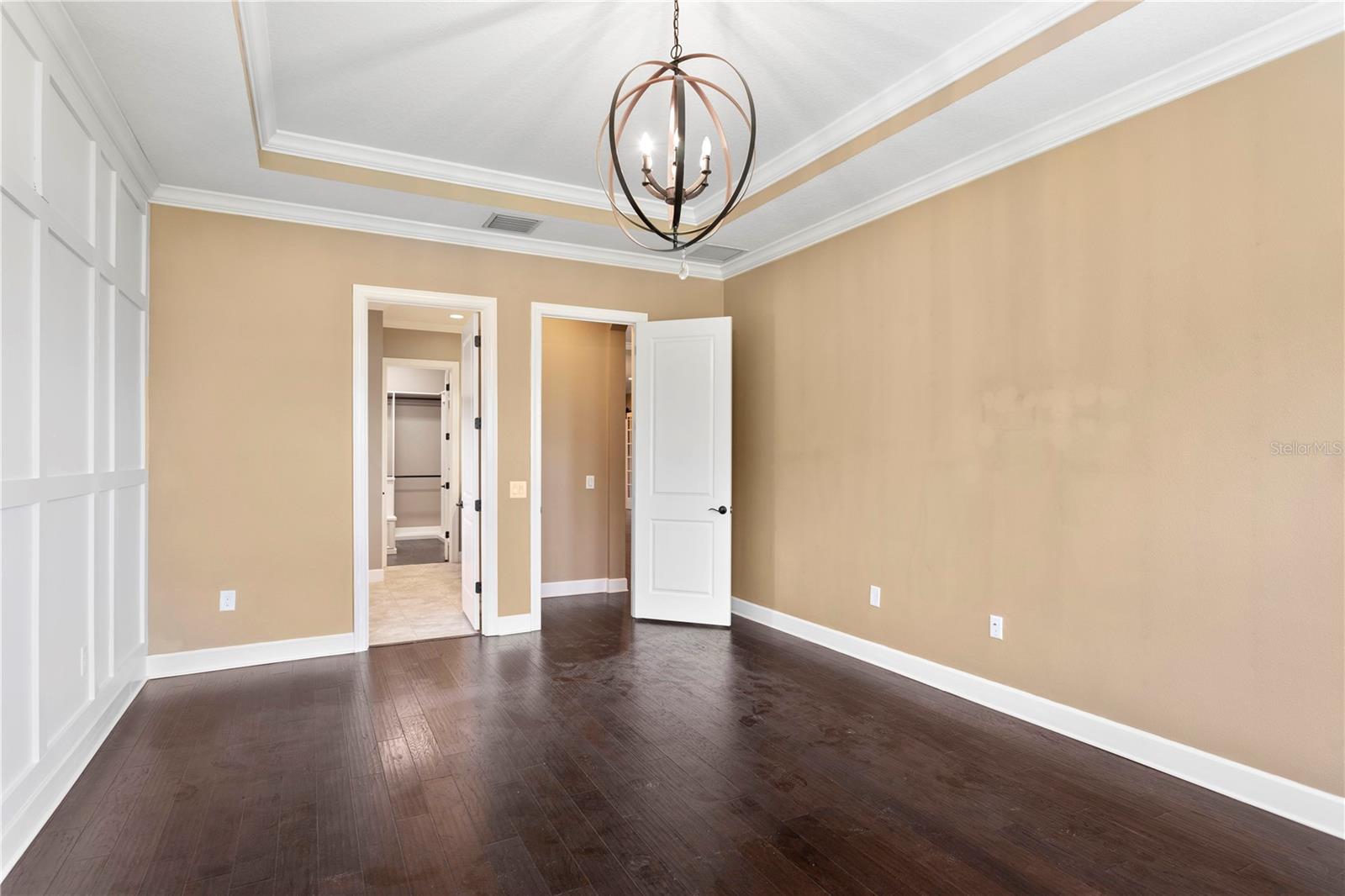 Image 18 of 43 For 3214 Forsythia Drive
