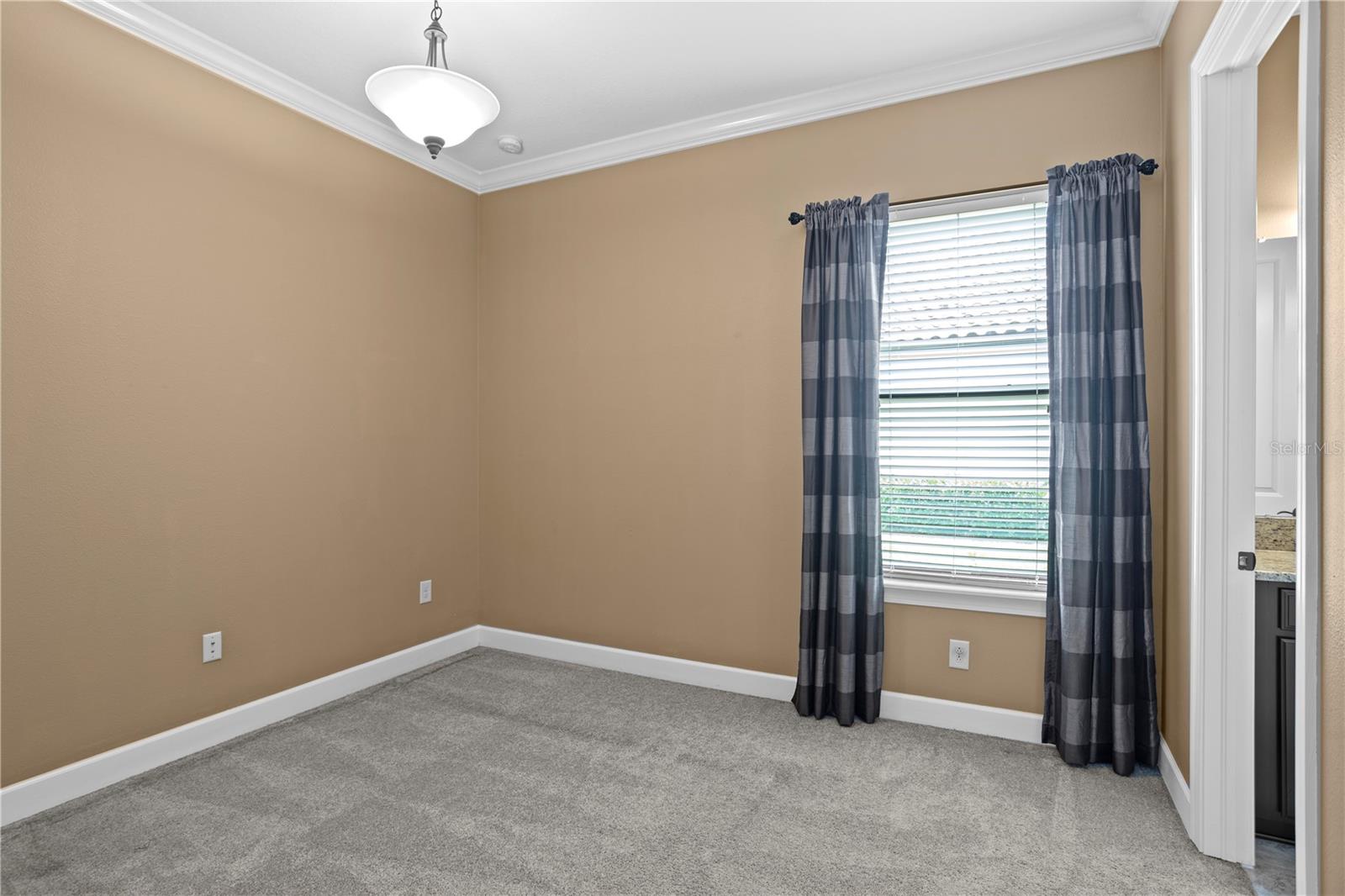 Image 27 of 43 For 3214 Forsythia Drive