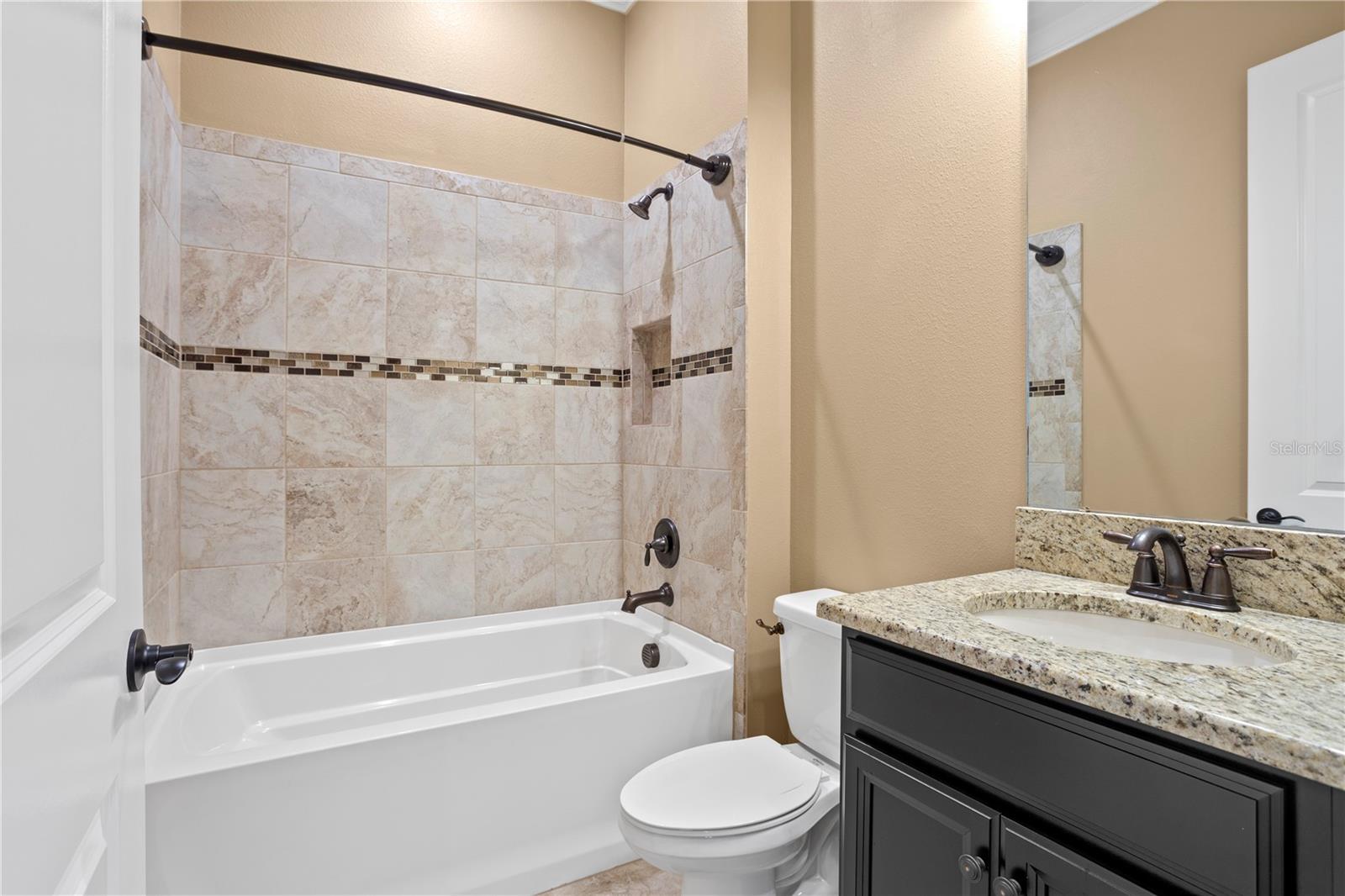 Image 28 of 43 For 3214 Forsythia Drive