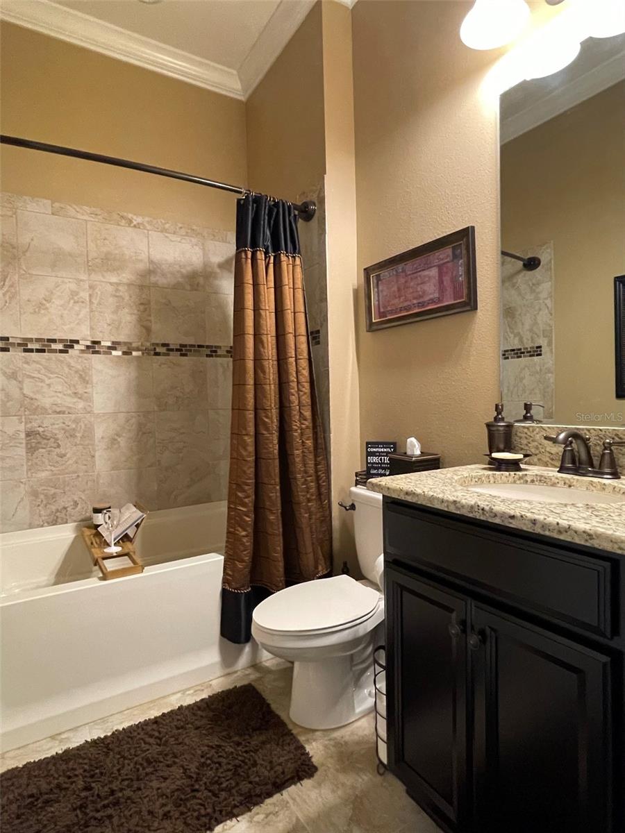 Image 46 of 71 For 3214 Forsythia Drive