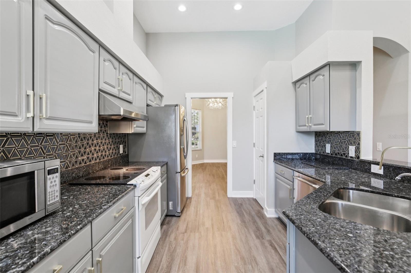 Image 11 of 36 For 19113 Golden Cacoon Place