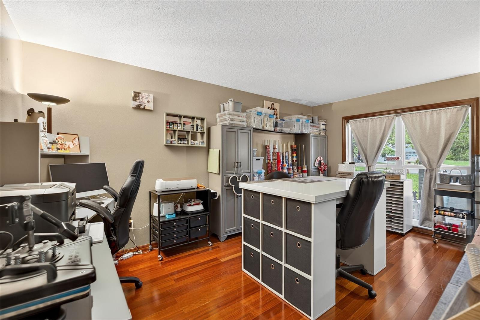 Image 10 of 68 For 1357 Dinsmore Court