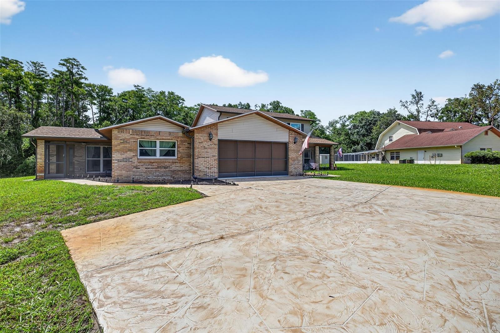 Image 3 of 68 For 1357 Dinsmore Court